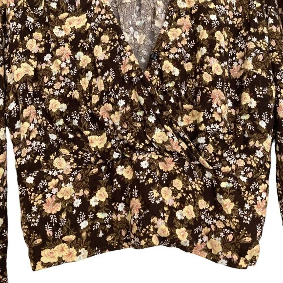 AFRM Dark Floral Puff Sleeve Smocked Waist Cropped Boho Faux Wrap Top - Picture 5 of 8